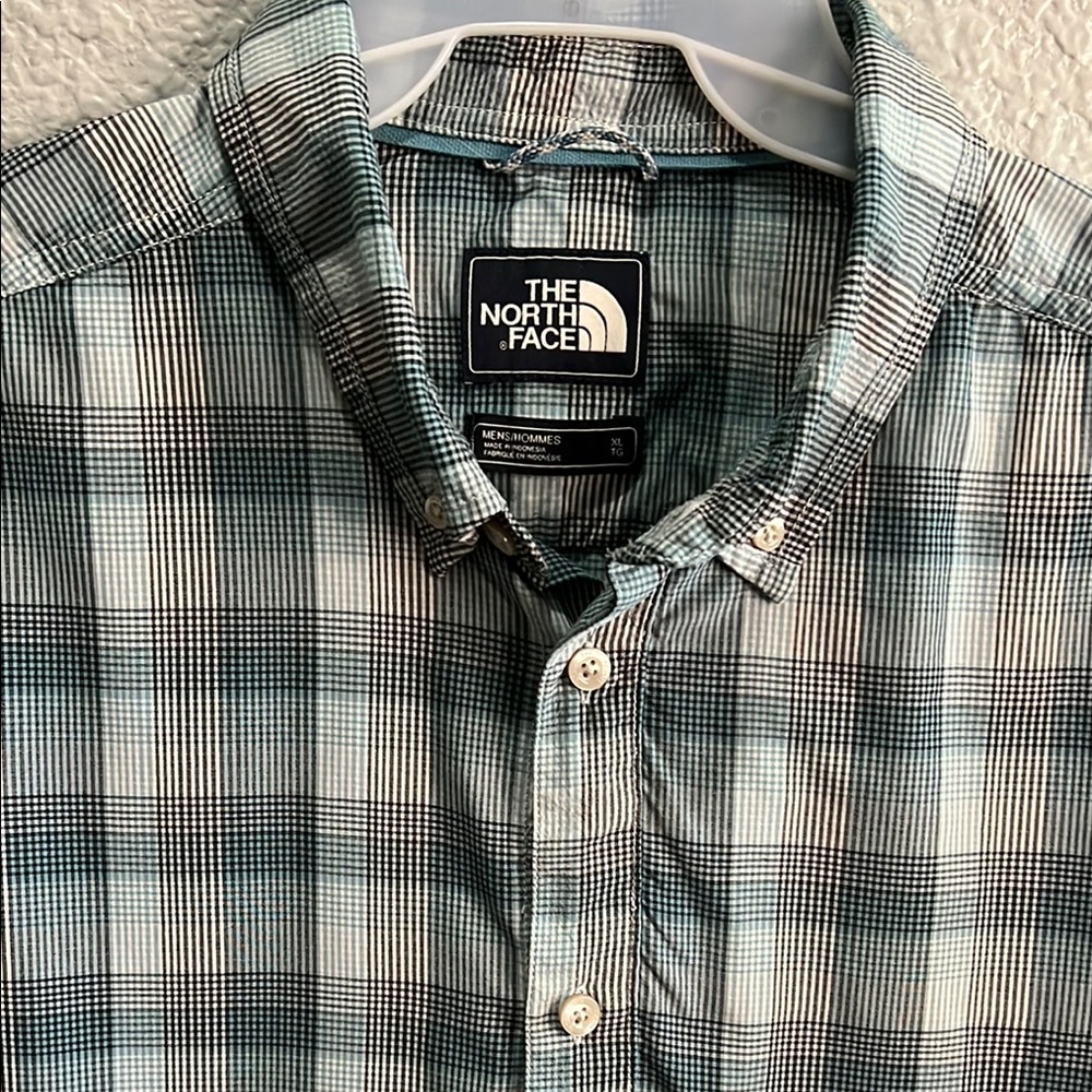 The North Face Blue and Gray Casual Button Down Shirt - Picture 3 of 7
